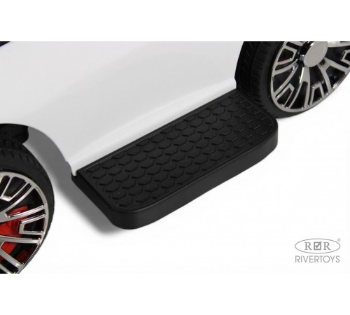 Детский толокар-каталка с козырьком Bentley Z005ZZ-TP белый