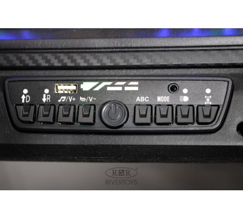 Детский двухместный электромобиль BRABUS MAXI Z888ZZ белый