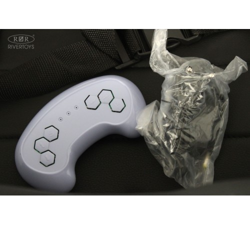 Детский электромобиль BRABUS MINI Z111VO красный