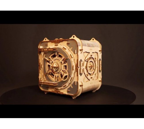 Копилка-сейф "Стальной страж" обзор на 360