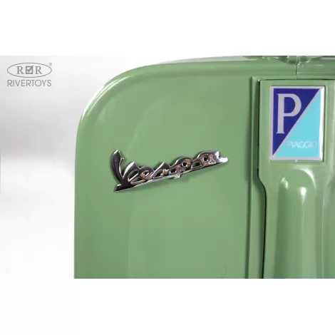 Детский электроскутер VESPA (M888MM) зеленый