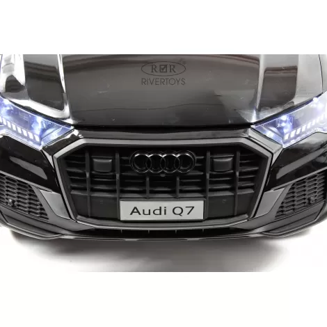 Детский электромобиль AUDI Q7 (HL678) черный глянец