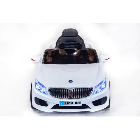 Автомобиль BMW XMX 835 Белый