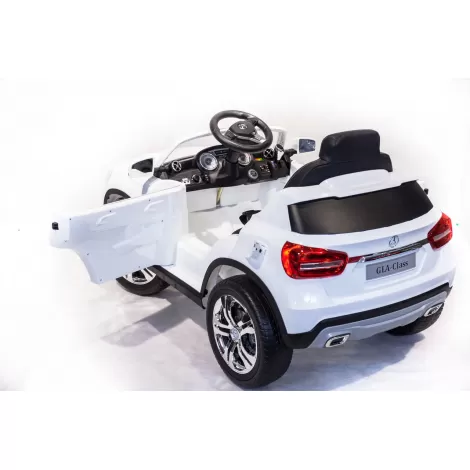 Джип Mercedes Benz GLA R 653 Белый